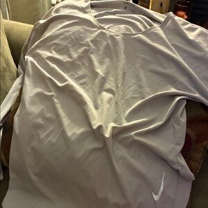 Nike Men's Long Sleeve Gray Tee